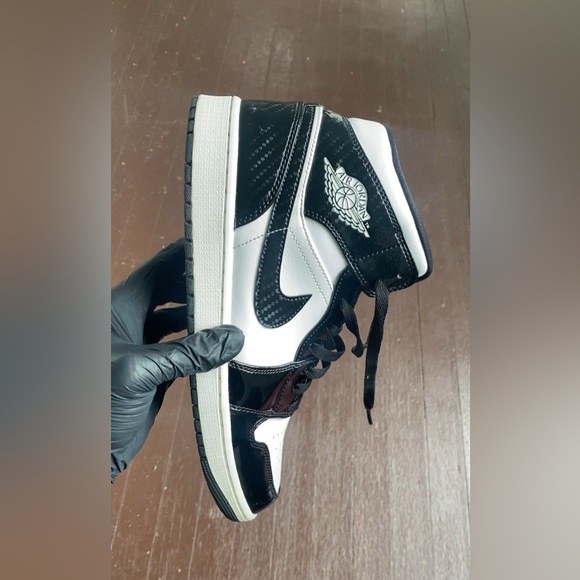 8oz Sole Sauce for Nike/Jordans Etc– Icy Sole Cleaner & Restorer - Picture 6 of 10